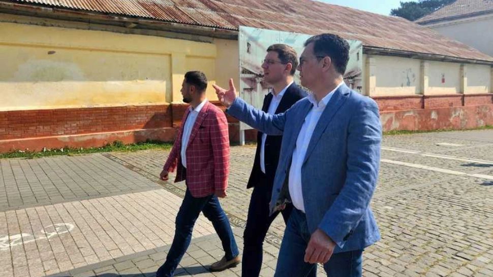 Stefan Radu Oprea