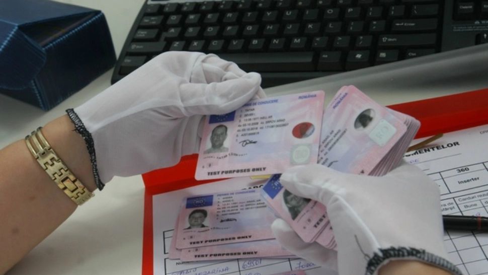 Ai rămas fără permis în România, „rămâi” fără el și în restul statelor UE. Foto/Arhivă
