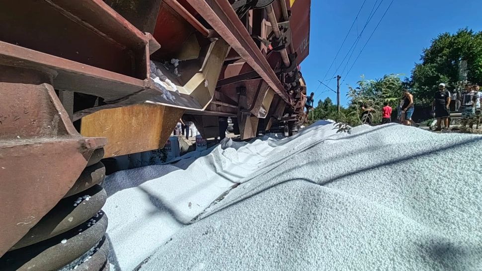 Tren încărcat cu uree, ținta unui atac în Portul Constanța - Încărcătura a ajuns pe calea ferată