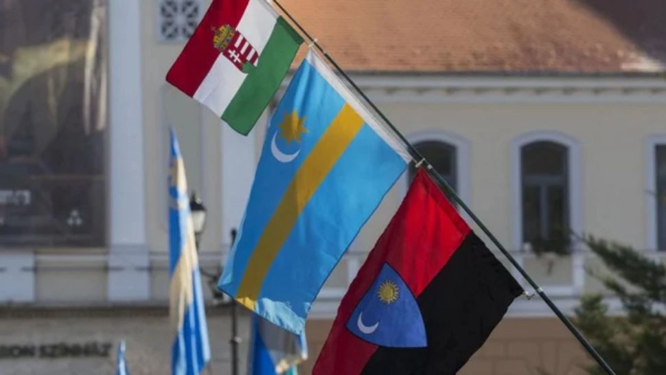 Apare un nou partid maghiar în România