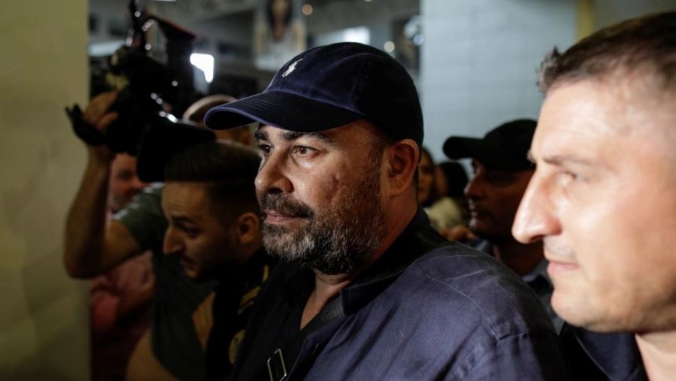 Vâlcov, dus cu escortă de le Otopeni la penitenciar. Foto/Inquam/Octav Ganea