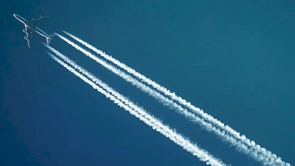 Darele avioanelor pe cer