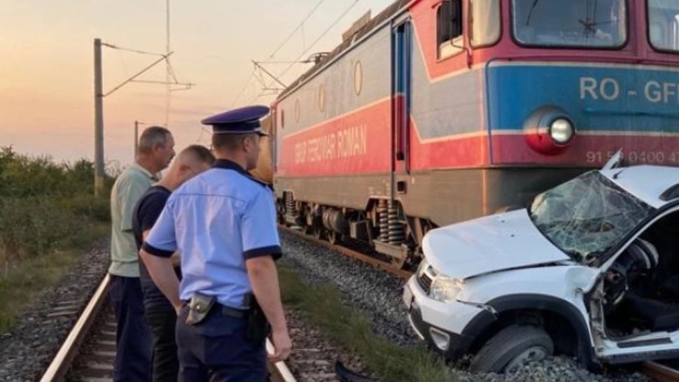 Cine sunt victimele accidentului feroviar de ieri, de la Țintești: 6 copii, rămași orfani de ambii părinți