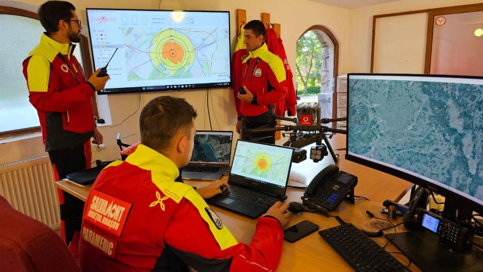 Salvamont Brașov dotat cu echipamente moderne de căutare. Foto/Salvamont Brașov