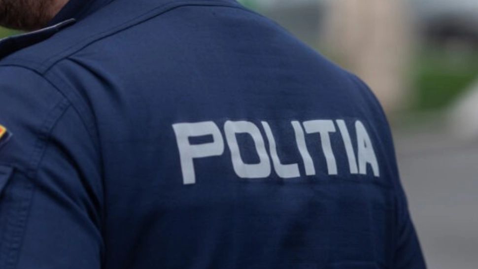 Polițistul care a bruscat și a amenințat cu moartea copii într-un centru social, cercetat penal - Anchetă uriașă la IPJ Giurgiu | VIDEO
