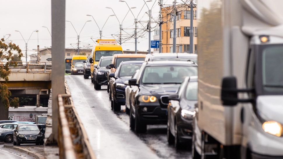 Gabriela Firea, despre lucrările de la Podul Grant: Lucrările de infrastructură se fac vara, când traficul e mai lejer! E o regulă de bun simț
