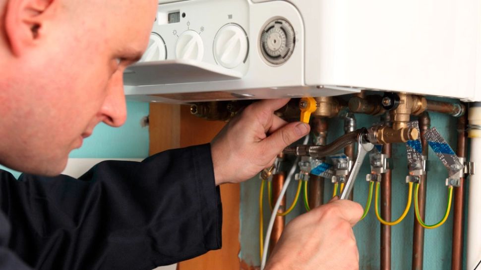 Românii cu centrale de apartament ar putea fi împovărați de o nouă taxă