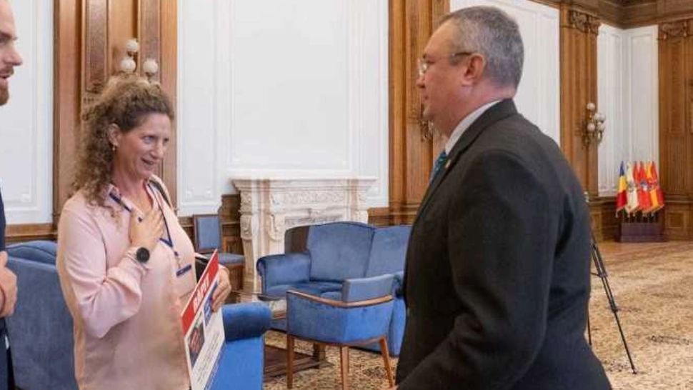Nicolae Ciucă, dialog emoționant cu soția românului răpit de Hamas: „Este o situaţie extrem de delicată”