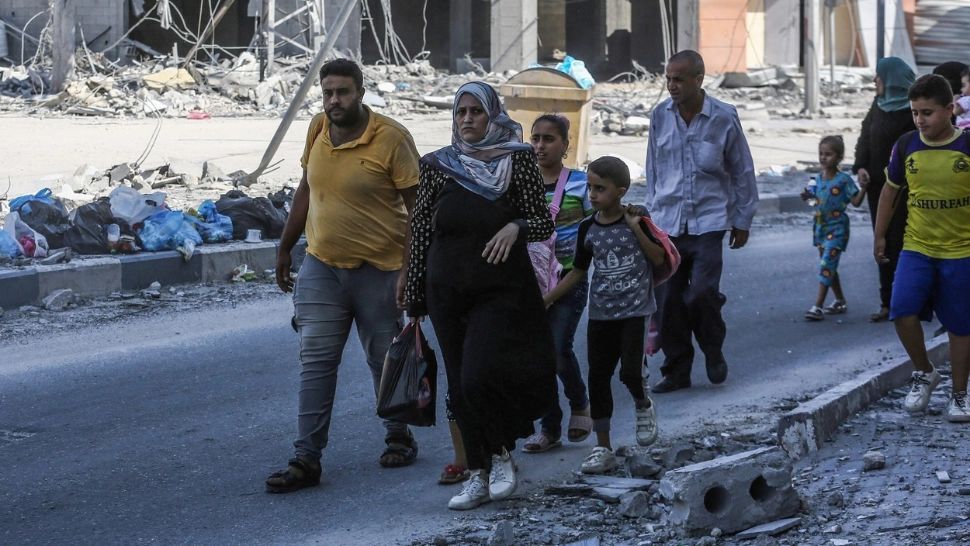 Palestinienii, prinși în mijlocul luptelor între Hamas și Israel. Foto/Profimedia