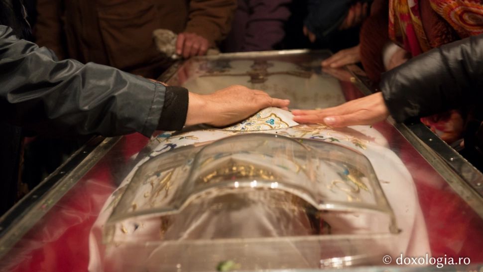 Racla în care sunt păstrate moaștele Sfintei Parascheva (foto: Doxologia)