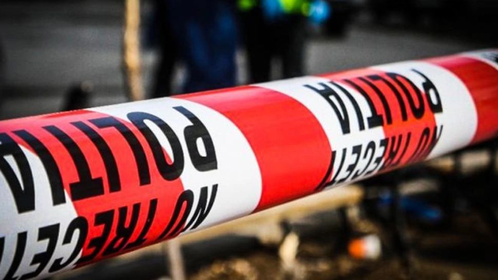 Gest extrem în București: Un bărbat a murit după ce s-a aruncat în gol de pe un bloc de 10 etaje - Negocierile au eșuat
