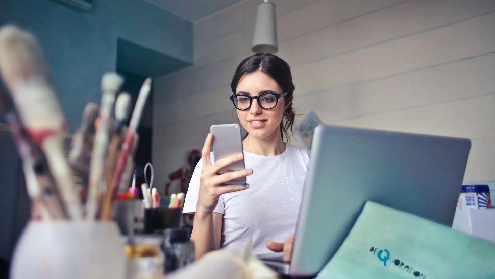 Să treci la noile modele de iPhone 15 sau să mai aștepți? (P)