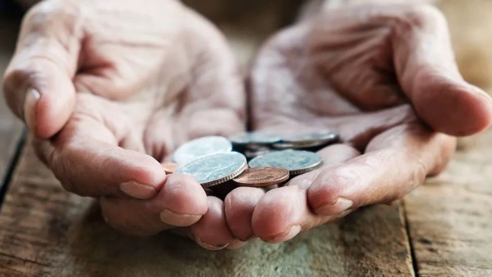 Pensionarii cer ca sâmbetele muncite în comunism să se adune separat la anii de vechime