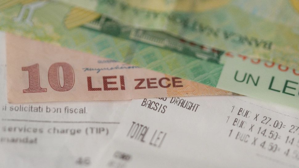 Măsurile fiscale care intră în vigoare de astăzi: plățile cash se limitează, apar noi taxe și impozite