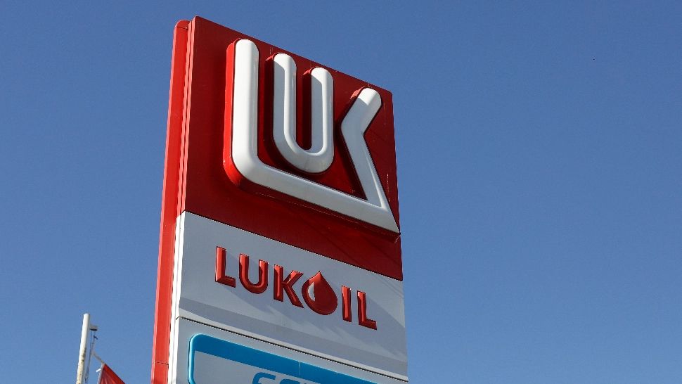 Lukoil are o prezență semnificativă și în România / Foto: Inquam Photos