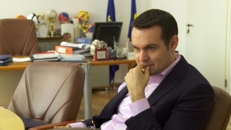 Ultimul tun al lui Cherecheș împreună cu finul său: Contract uriaș pentru deszăpezire, 11.500 de euro pe kilometru curățat