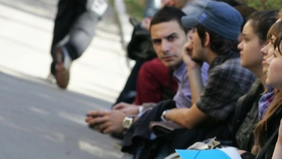 Peste 440.000 de români sunt șomeri: Rata șomajului la tineri, la nivel ridicat - Date oficiale INS