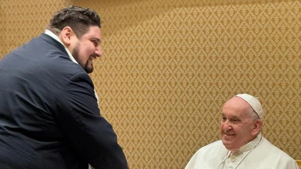 Alin Stoica si Papa Francisc