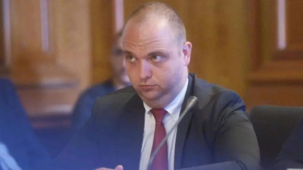 Bogdan Mindrescu, pe făraș