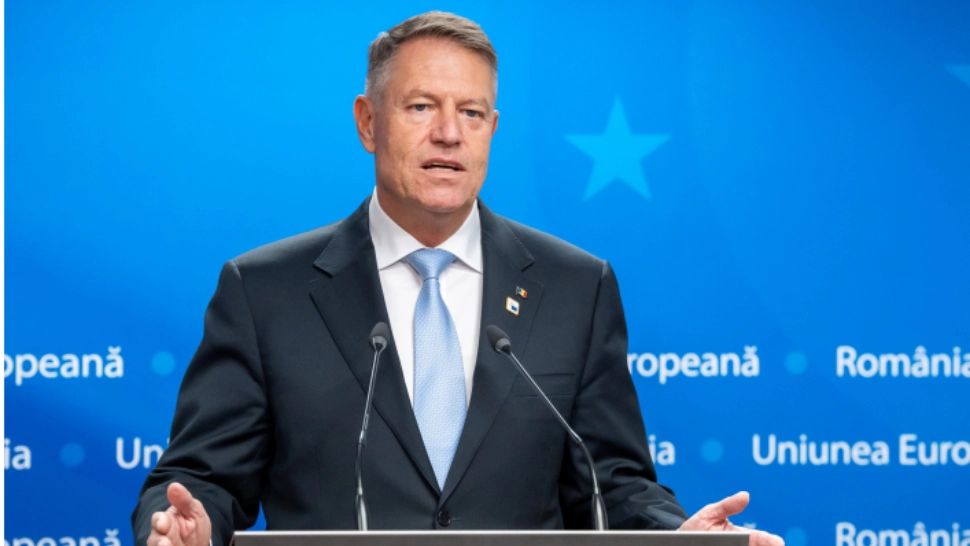 Klaus Iohannis pleacă în Marea Britanie, la a patra reuniune a Comunității Politice Europene