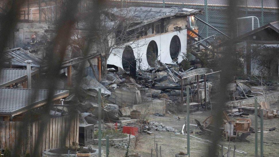 Ferma Dacilor, după incendiul din 26 decembrie/ Inquam Photos/Bogdan Buda