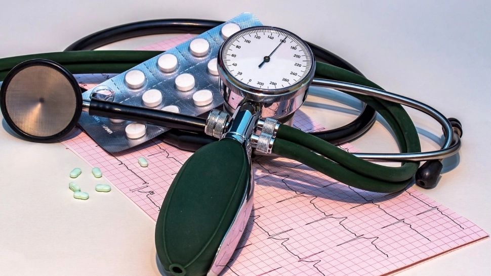 Hipertensiunea arterială - creșterea persistentă poate duce la complicații severe