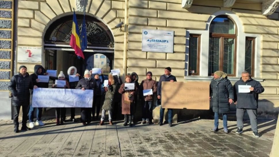 Protest al angajaților sucursalei din Cluj. Foto/Cartel Alfa