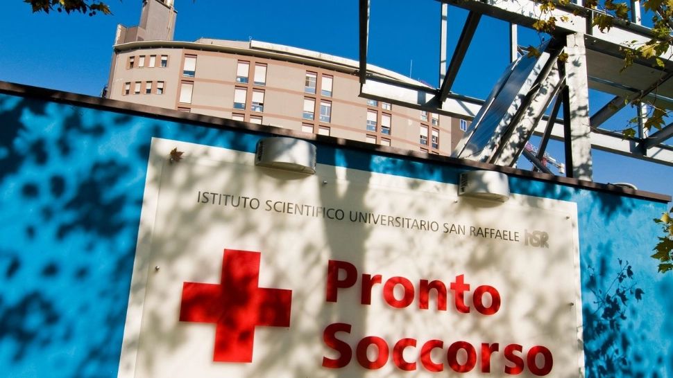 Românii in Italia, obligați să dea 2.000 de euro dacă vor servicii medicale. Foto/Profimedia
