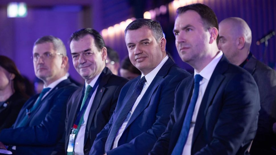 Dreapta Unită îi cere preşedintelui Iohannis să convoace un referendum privind eliminarea pensiilor speciale. Data propusă/ Facebook Eugen Tomac