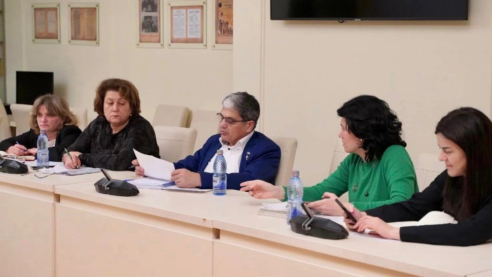 Ministrul Finanţelor, întâlnire cu primarii pentru a discuta despre finanţarea proiectelor din bani europeni
