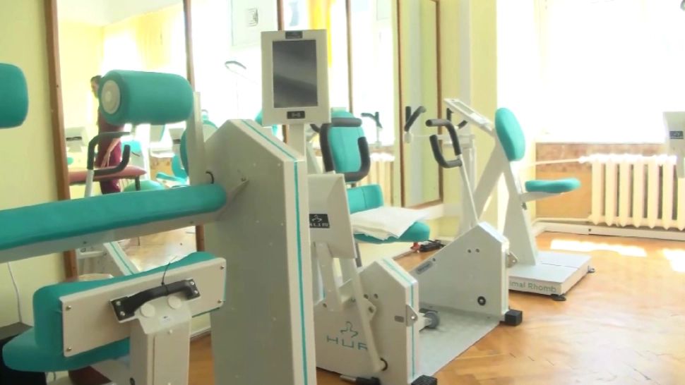 Pensionarii pot beneficia de primele bilete de tratament pe anul 2024, după principiul „Primul venit, primul servit” / Captură video