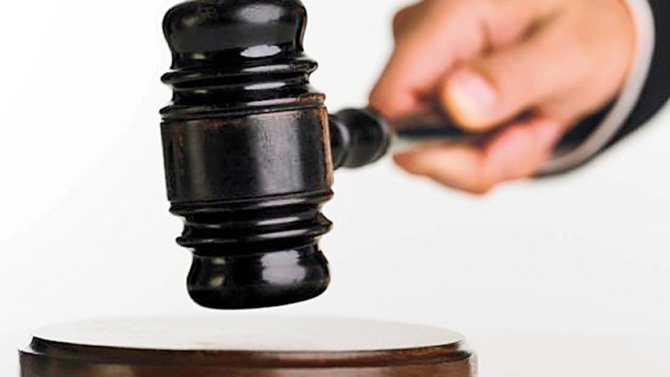 Cazul fetiței de 9 ani ucisă de mamă. Control judiciar pentru mătuşa şi unchiul copilei: cei 2 sunt cercetaţi pentru complicitate