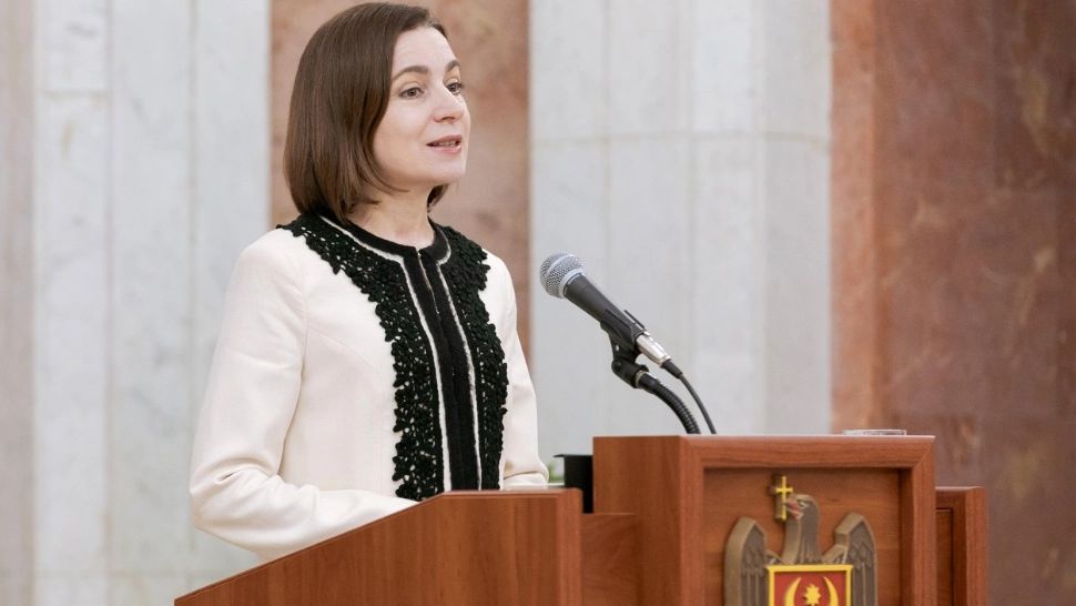 Maia Sandu îi încurajează pe moldoveni să se înscrie la cursurile gratuite oferite de Programul naţional de studiere a limbii române.Foto: Profimedia