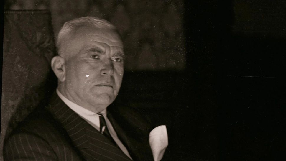 6 martie 1945 - Instalarea Guvernului Petru Groza, burghezul roșu care i-a pupat picioarele lui Stalin