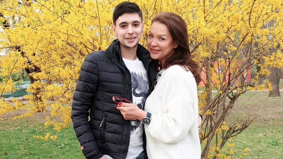 Actrița și fiul său. Foto/arhivă personală