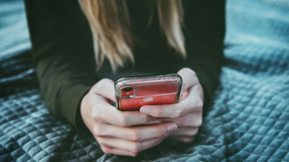 Vrei să îți găsești dragostea adevărată pe aplicațiile de dating? Iată ce trebuie să faci: pașii simplii/ unsplash.com