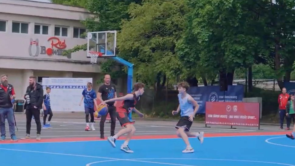 Parcul Municipal din Târgu Mureș a fost reabilitat. Motiv de bucurie pentru iubitorii de activități în aer liber/ Captură video