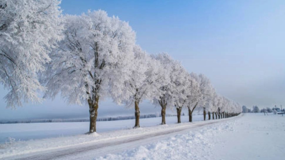 Cod galben de ninsori - strat consistent de zăpadă. Informare meteo de fenomene periculoase: zonele afectate de polei 