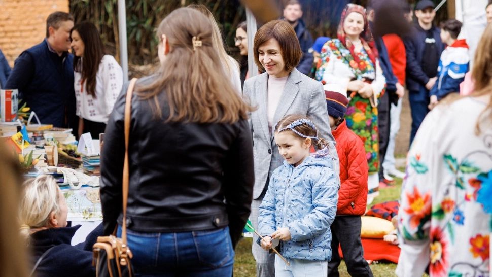 Maia Sandu: Să trăim Paştele cu speranţă că binele învinge - VIDEO