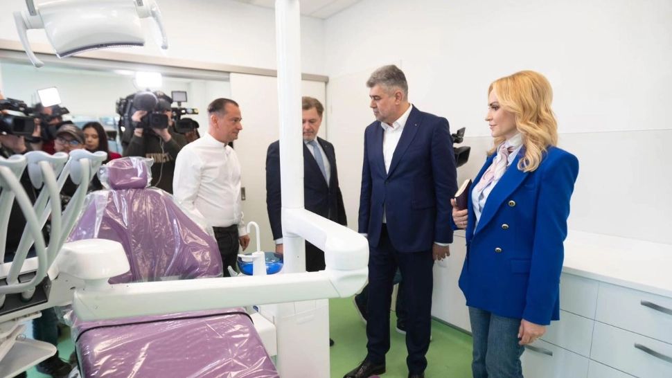 Gabriela Firea: Mă bucur că am putut contribui concret, ca senator, la dotarea Spitalului de Stomatologie din Sectorul 4