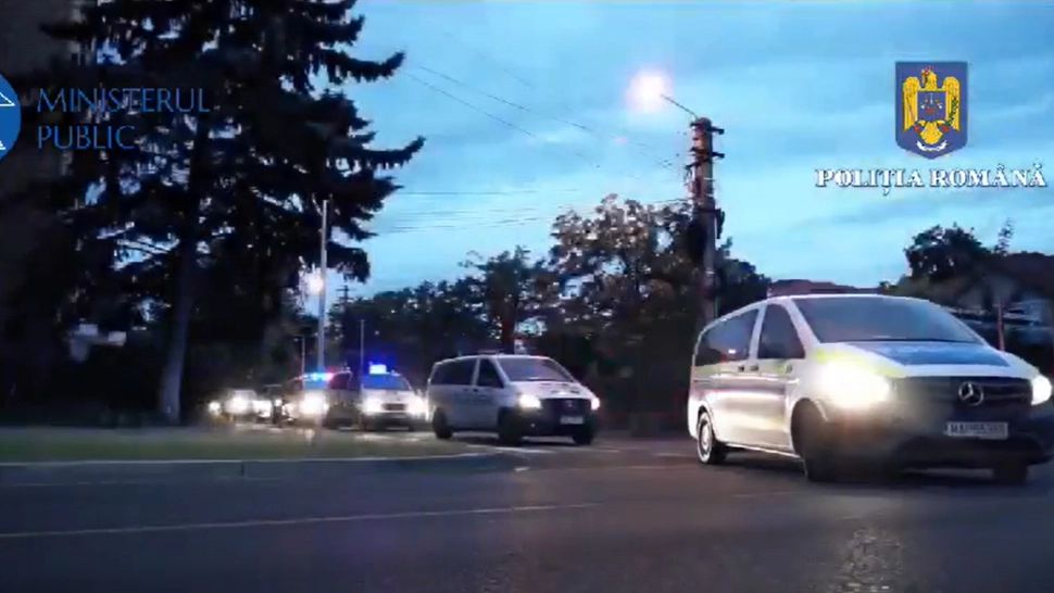Ample percheziții în București și în mai multe județe din țară, într-un dosar de combatere a criminalității / Captură video