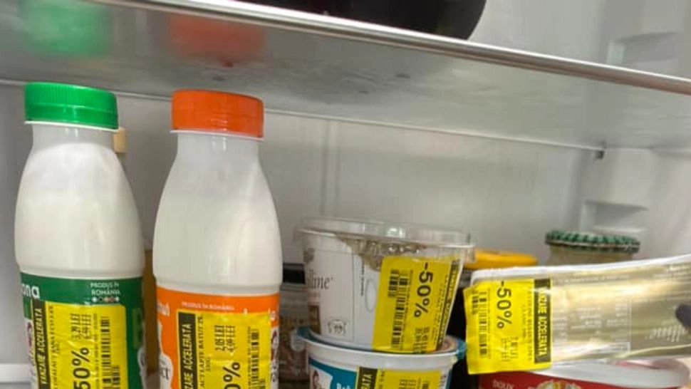 Sfaturi de la nutriționiști. În ce condiții se pot consuma lactatele expirate: „Apropo de lactate, confirm că le mănânc expirate. Ba mai mult, le cumpăr din frigiderul cu preț redus”