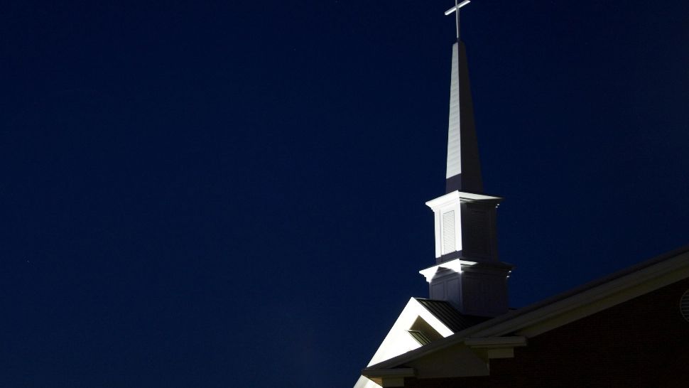 ATENȚIE să nu pățești aceste lucruri de Rusalii! Cele mai bizare tradiții și obiceiuri legate de această sărbătoare