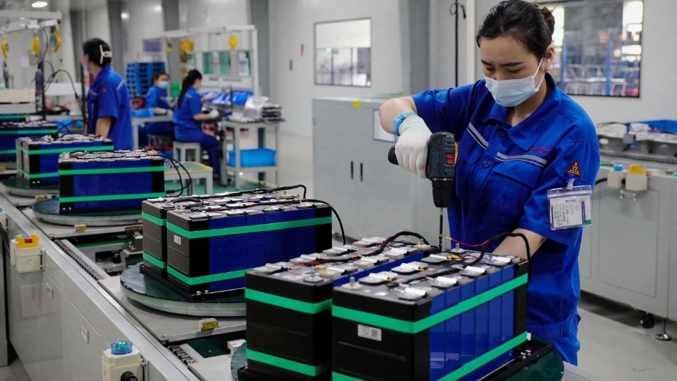 China, lider mondial în producția de baterii electrice pentru mașini. Foto/Profimedia