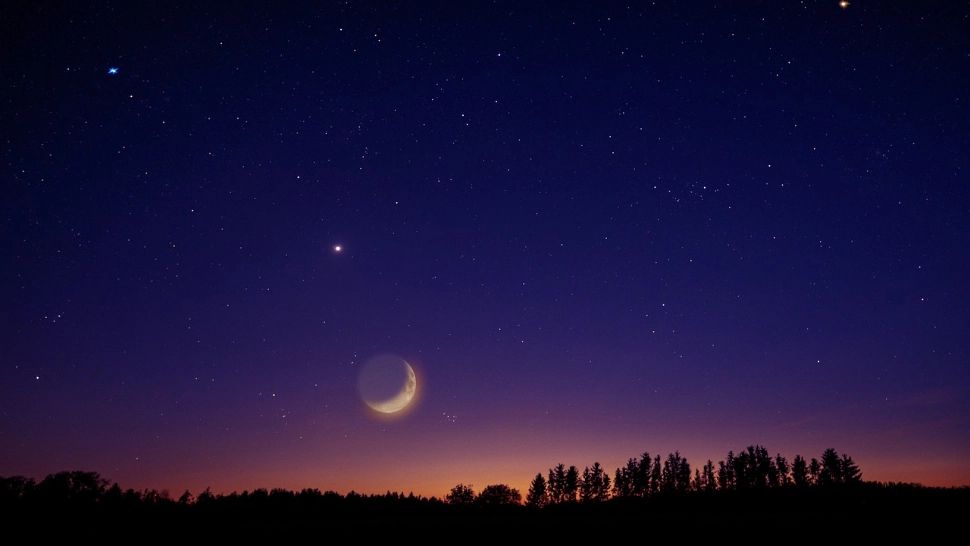 Fenomen astronomic rar: Luna Roz sau Luna Căpșunilor va putea fi observată pe cer pe 21 iunie 2024