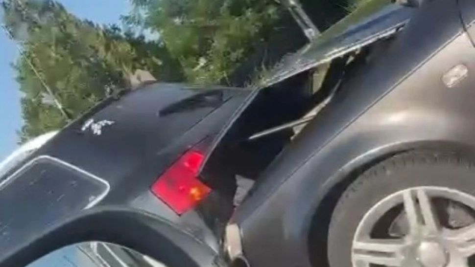 Accident teribil pe DN 28: Patru mașini implicate și șase victime în urma impactului