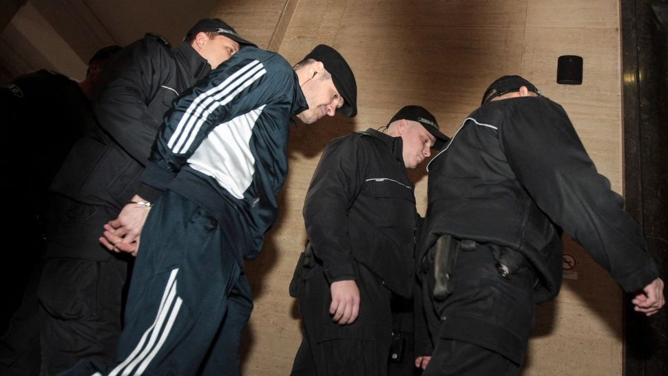 Un temut traficant de droguri bulgar s-a predat poliţiei. Bărbatul a fost condamnat și în România la peste 10 ani de închisoare/ Arhivă foto Profimedia, 2013