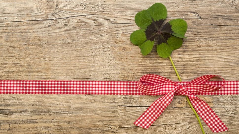 Zodiile care renasc după Luna Plină din 22 iunie: le așteaptă câștiguri în bani și o nouă dragoste