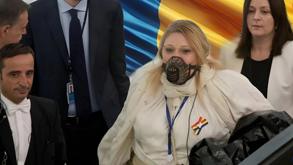 Rareș Bogdan, șocat de circul făcut de Șoșoacă în Parlamentul European. Eurodeputata a purtat botniță și a fost dată afară din sală - VIDEO