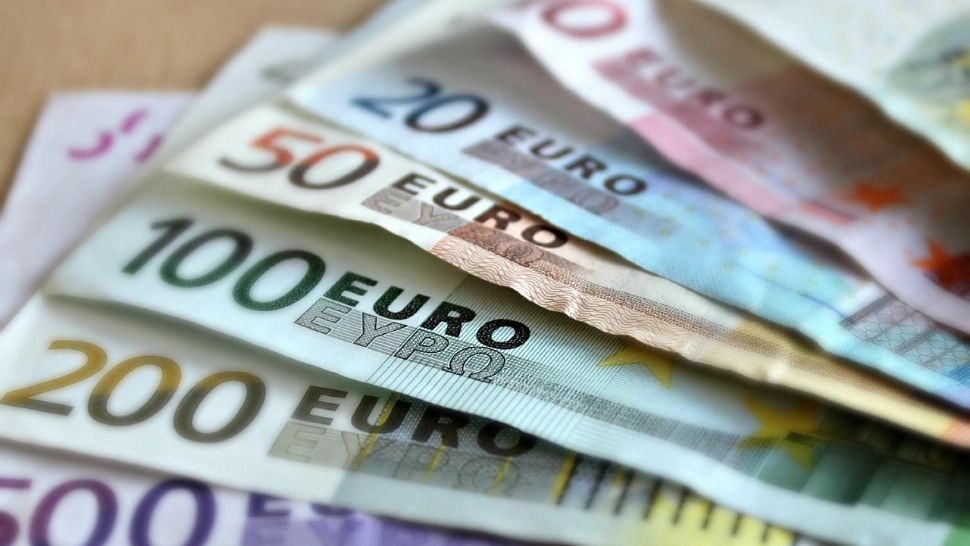 Salarii de 4.000 de euro pentru români! O companie din Italia a făcut anunțul